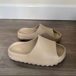 COPY - COPY - Yeezy Pure Slides